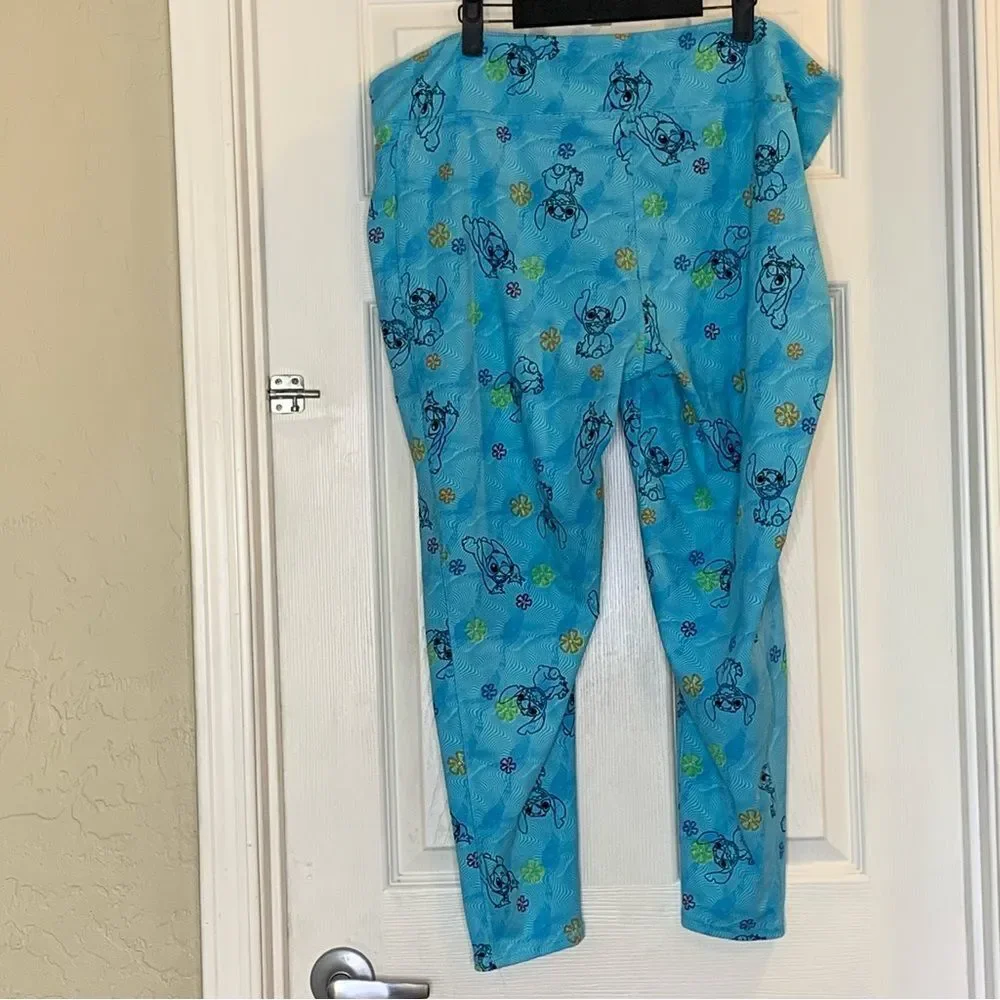 Disney Stitch All Over Light Blue Dual Side Pocket Leggings in Size 2XL